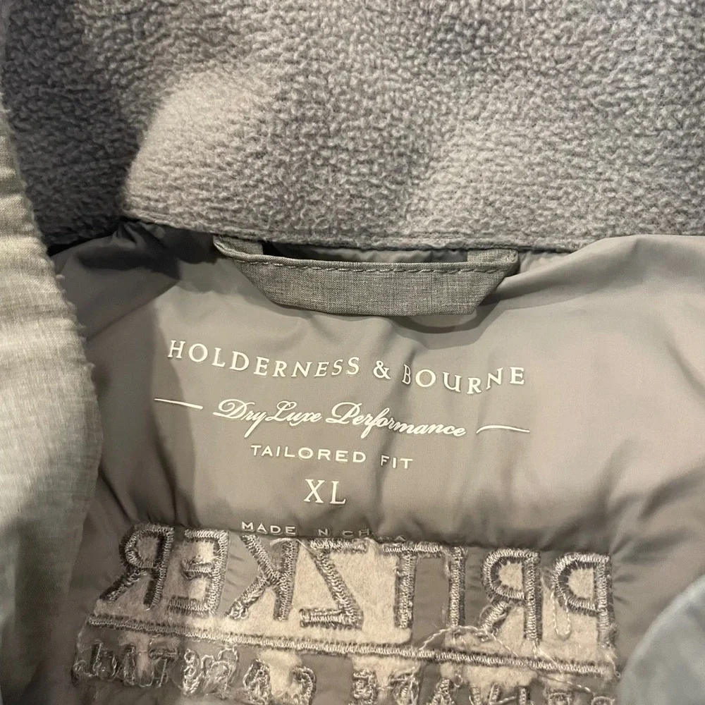 Holderness & Bourne logo back